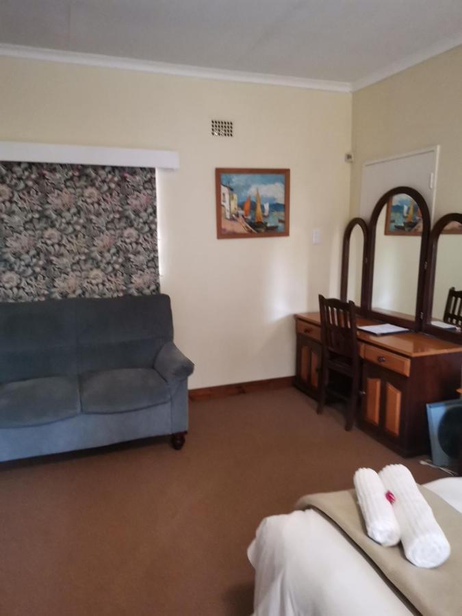 Sani Window B&B And Self Catering Underberg Luaran gambar