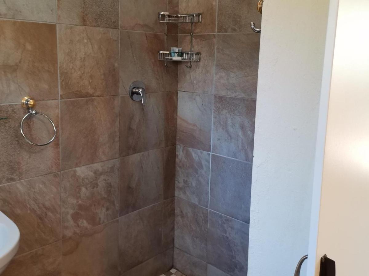 Sani Window B&B And Self Catering Underberg Luaran gambar