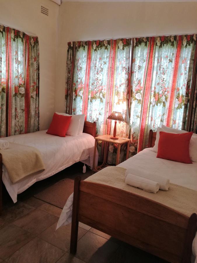 Sani Window B&B And Self Catering Underberg Luaran gambar